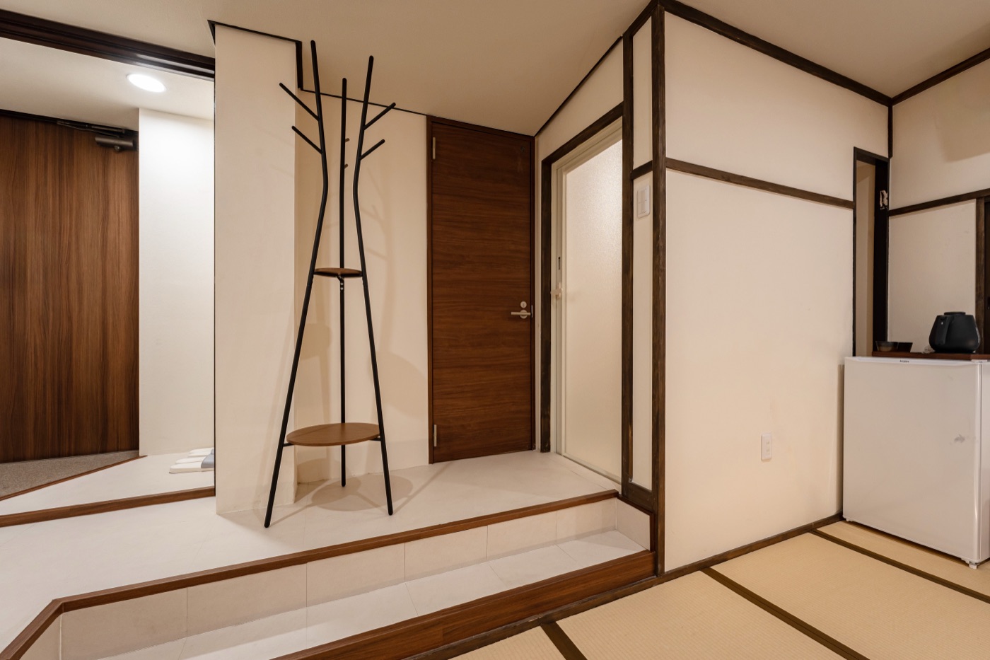 OYASUMI ART HOTEL の運営客室